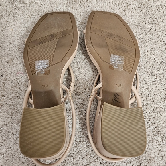 Marc Fisher Cream Sandals Minimalist Design Square-Toe - Picture 7 of 11